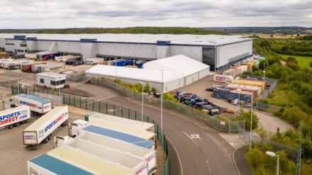 Temporary distribution buildings