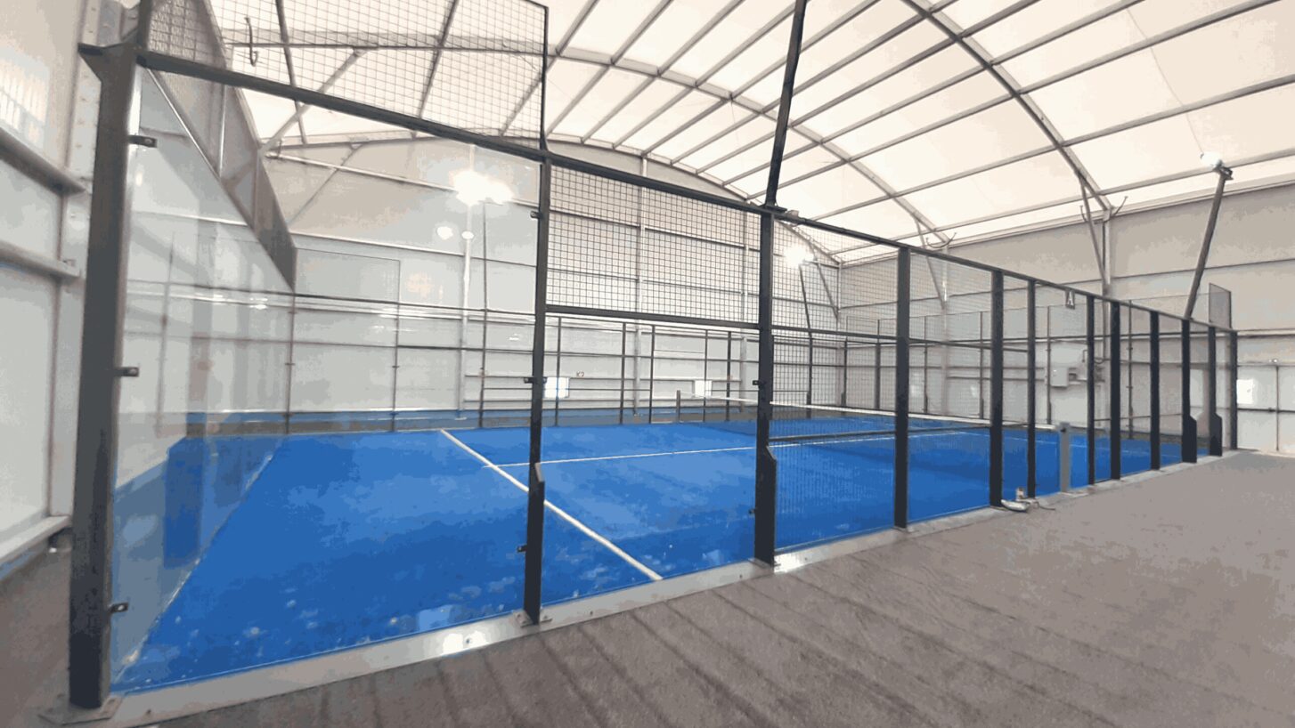 Instant padel courts